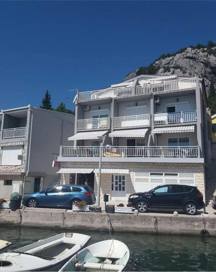 Apartmani Alfijo Клек Екстериор снимка