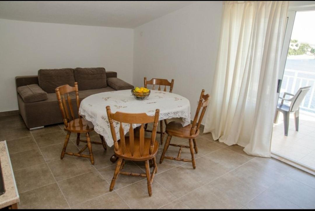 Apartmani Alfijo Клек Екстериор снимка